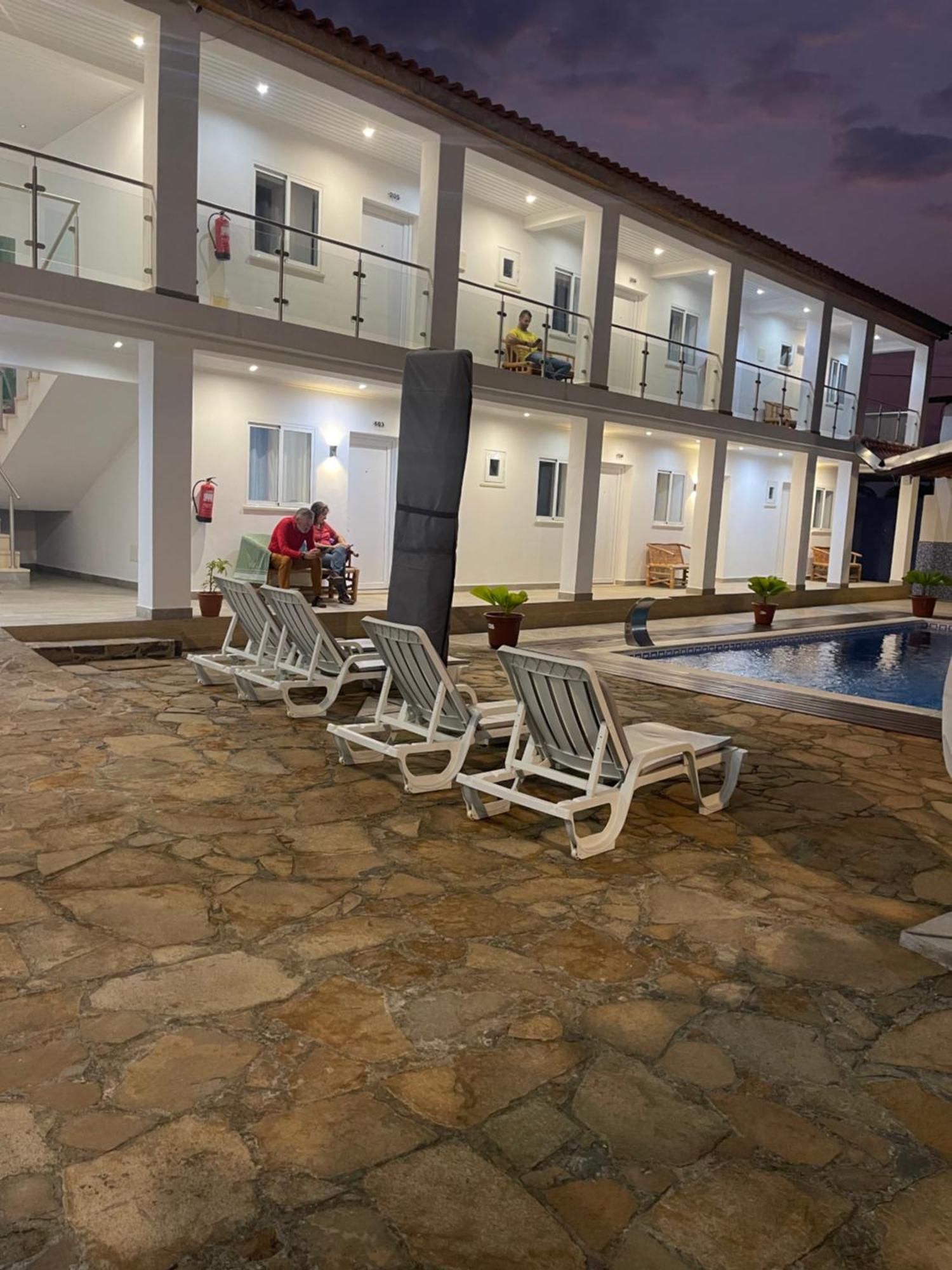 Hotel Kenito Sao Tome Exterior photo